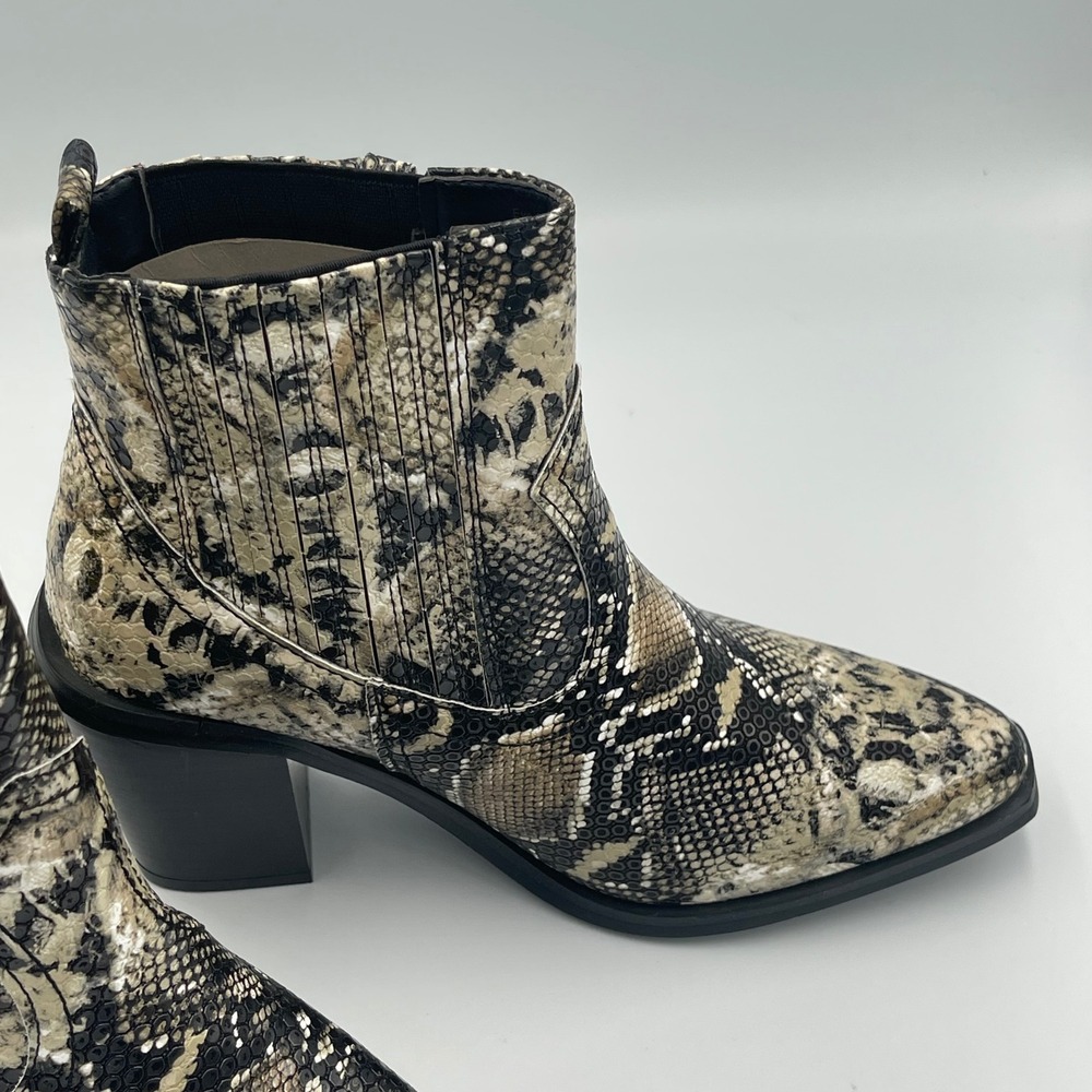 NWT Seven7 Eve Boot Snakeskin Print Ankle Boots Block Heel Size 6.5 festival - Picture 5 of 13